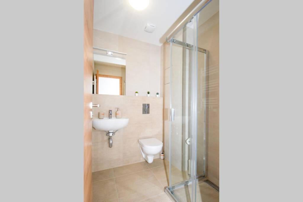 Lipnoport Lakeside Apartment Lipno nad Vltavou Ngoại thất bức ảnh