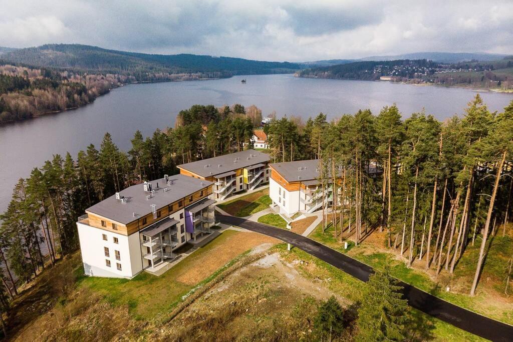 Lipnoport Lakeside Apartment Lipno nad Vltavou Ngoại thất bức ảnh